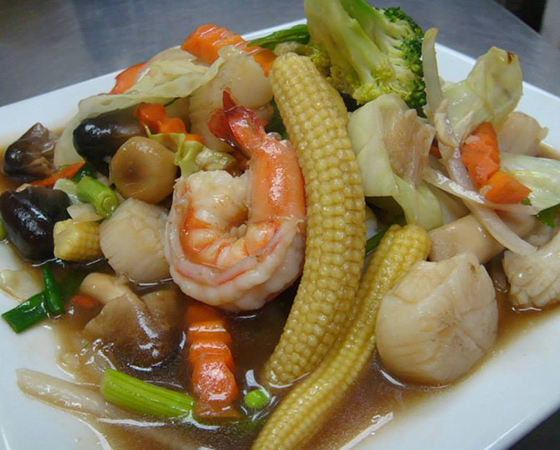 Image: Pad Mixed Veggie with Seafood