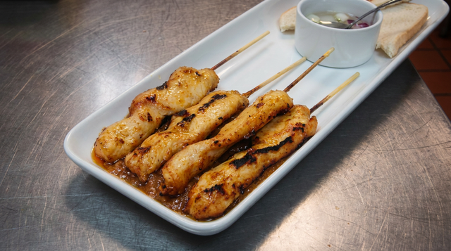 Chicken Satay (4 Pieces).
